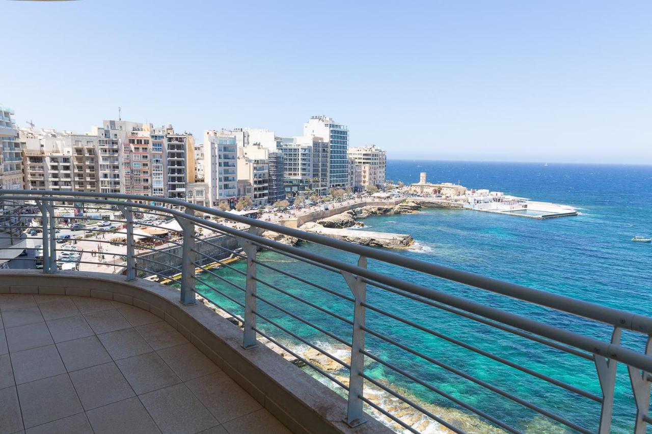 Beautiful Sea View Apartment Sliema Luaran gambar